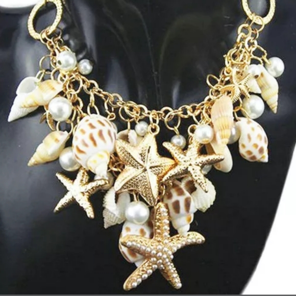 Seashells and Pearls Statement Necklace - Picture 2 of 6